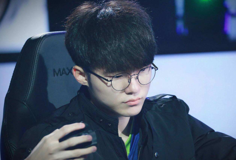 但霍华德迅 但霍华德迅