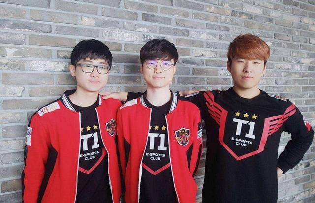 纳摩青年队 纳摩青年队